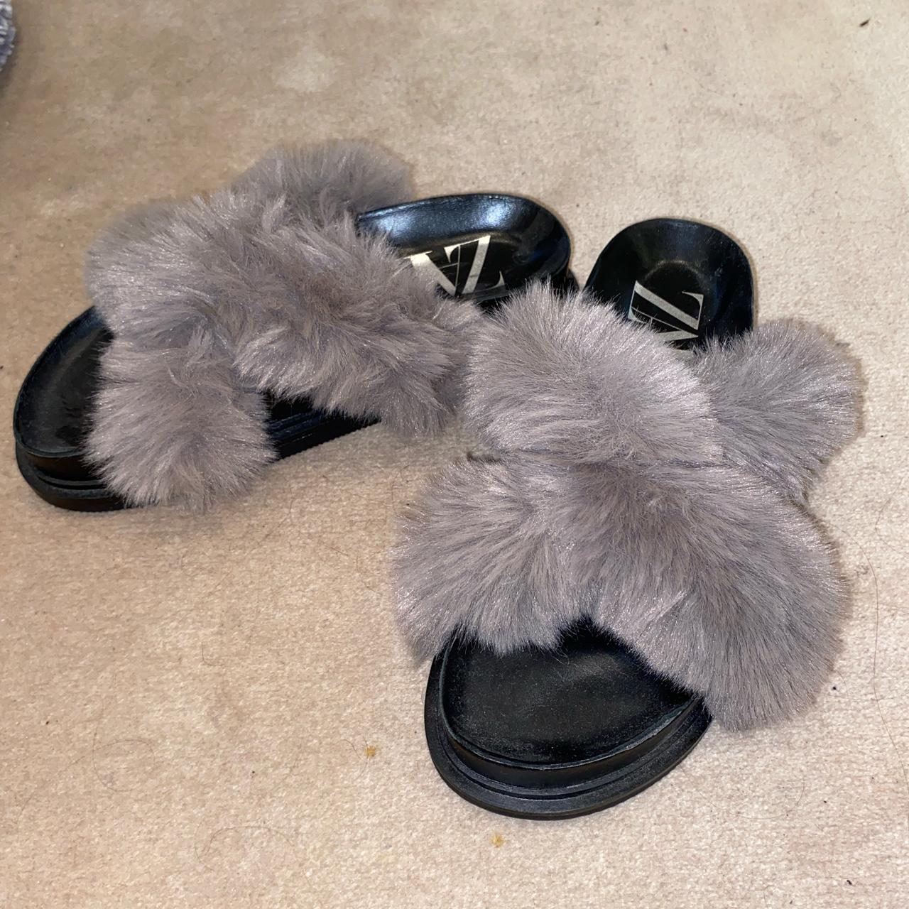 zara fur sliders