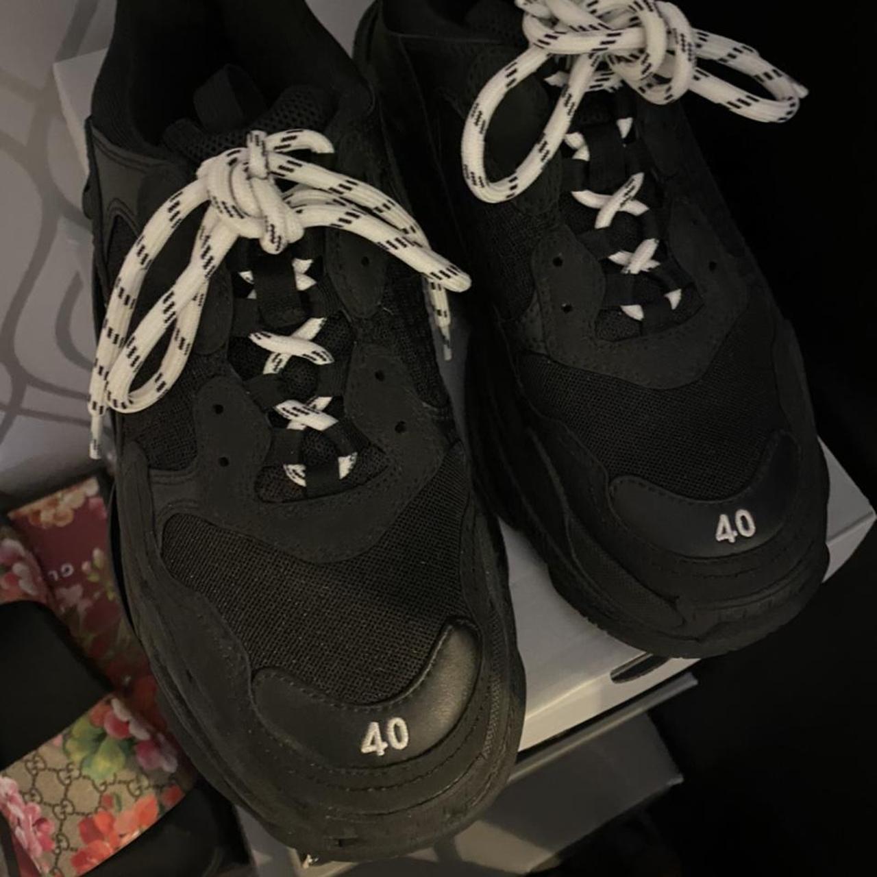 size 6 balenciaga triple s