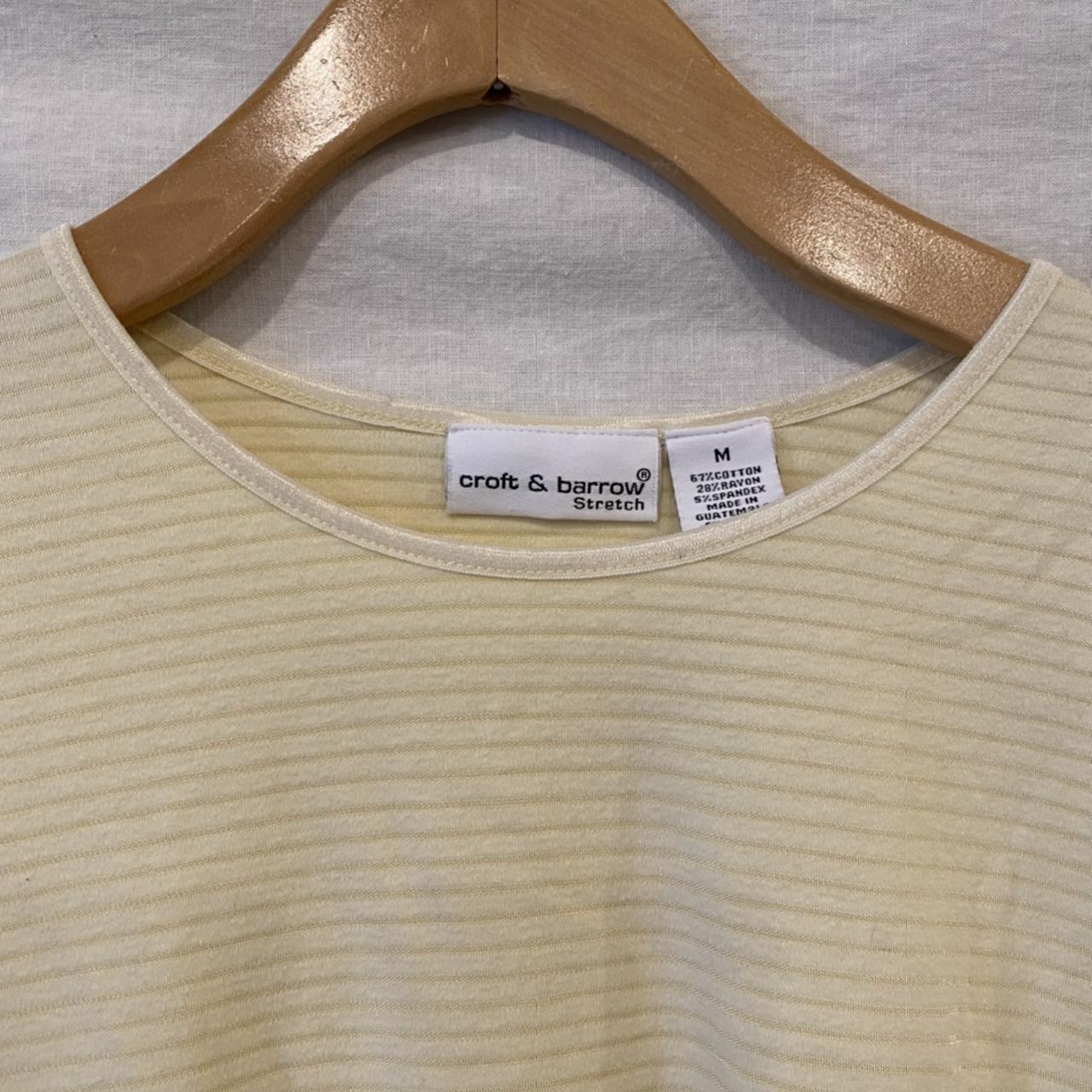 American Vintage Women's Yellow and Cream T-shirt | Depop