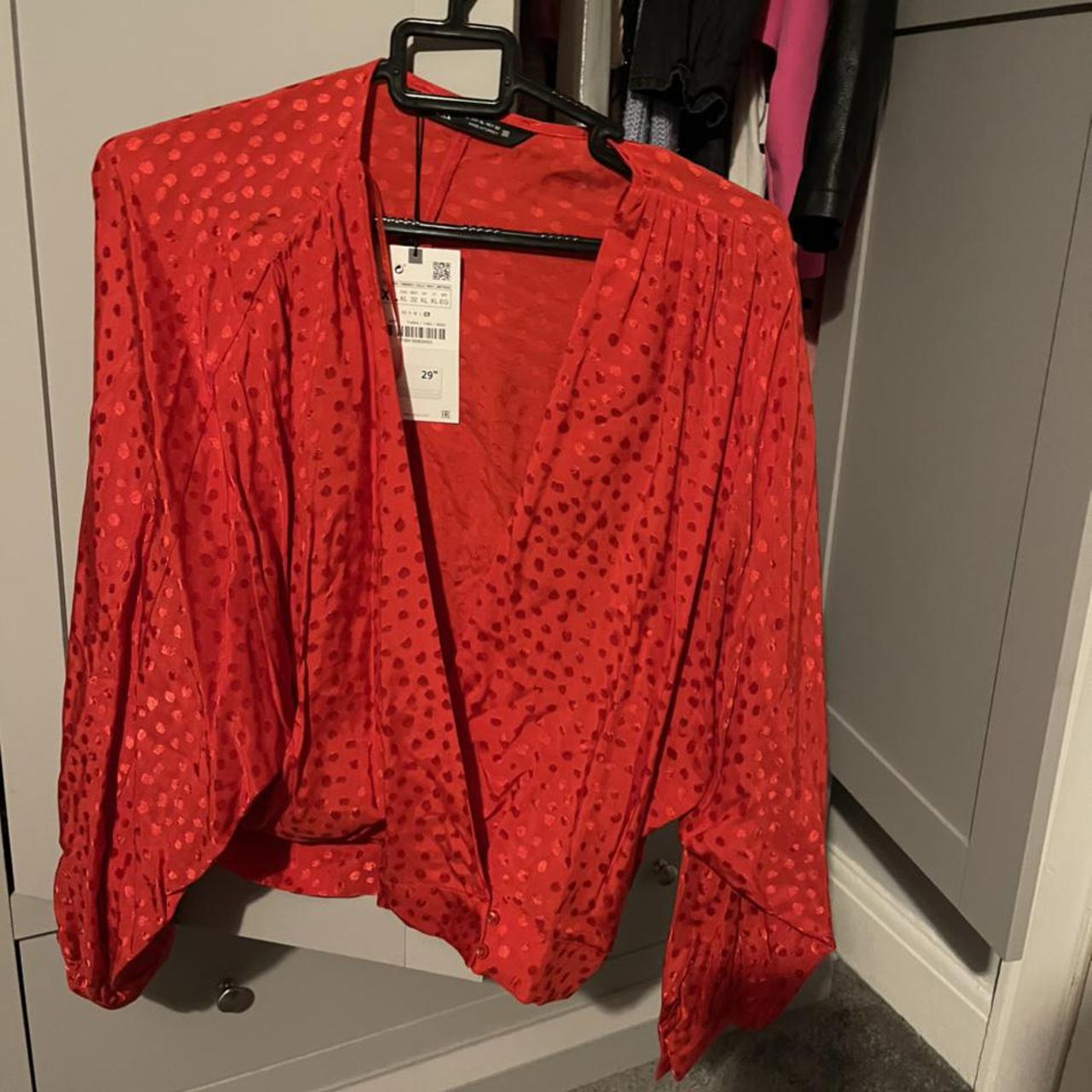 XL Zara polka dot jacquard top in Never Depop