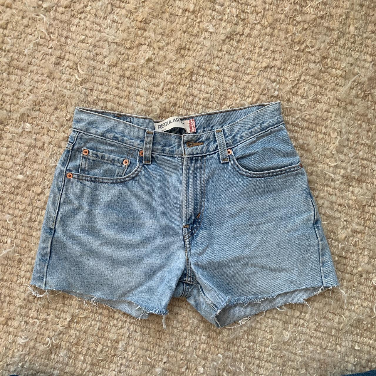 Levi 505 cut off denim shorts! perfect for spring... - Depop