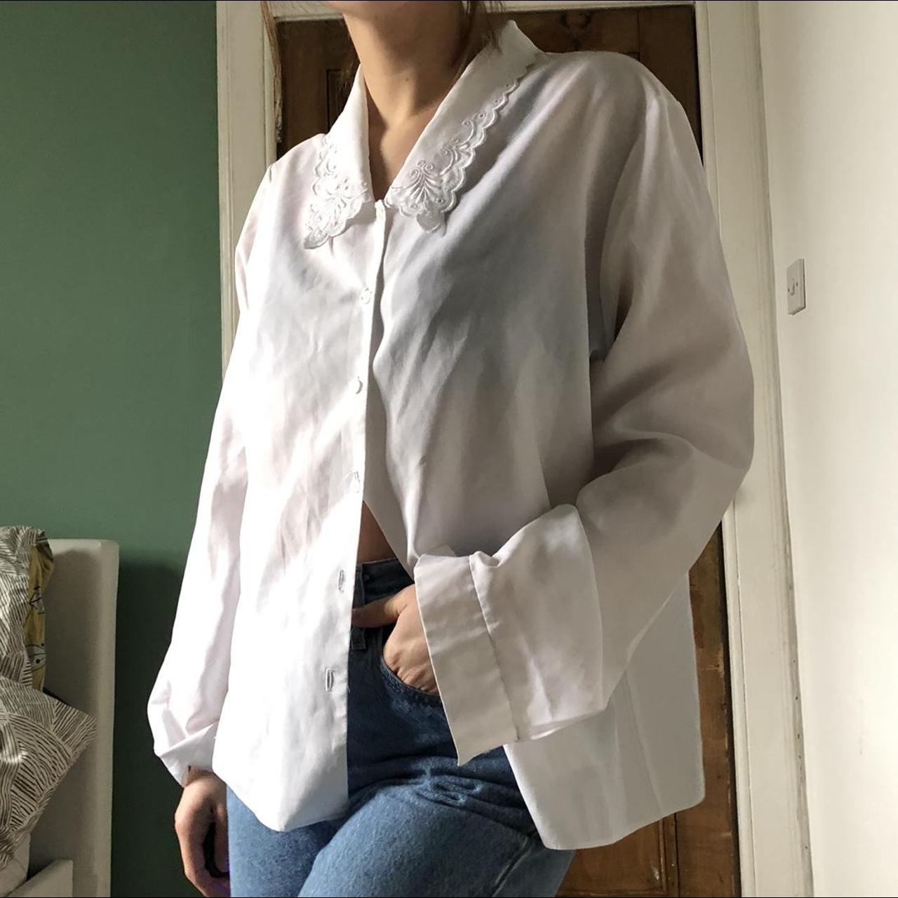 Vintage white Peter pan collar beautiful embroidered… - Depop