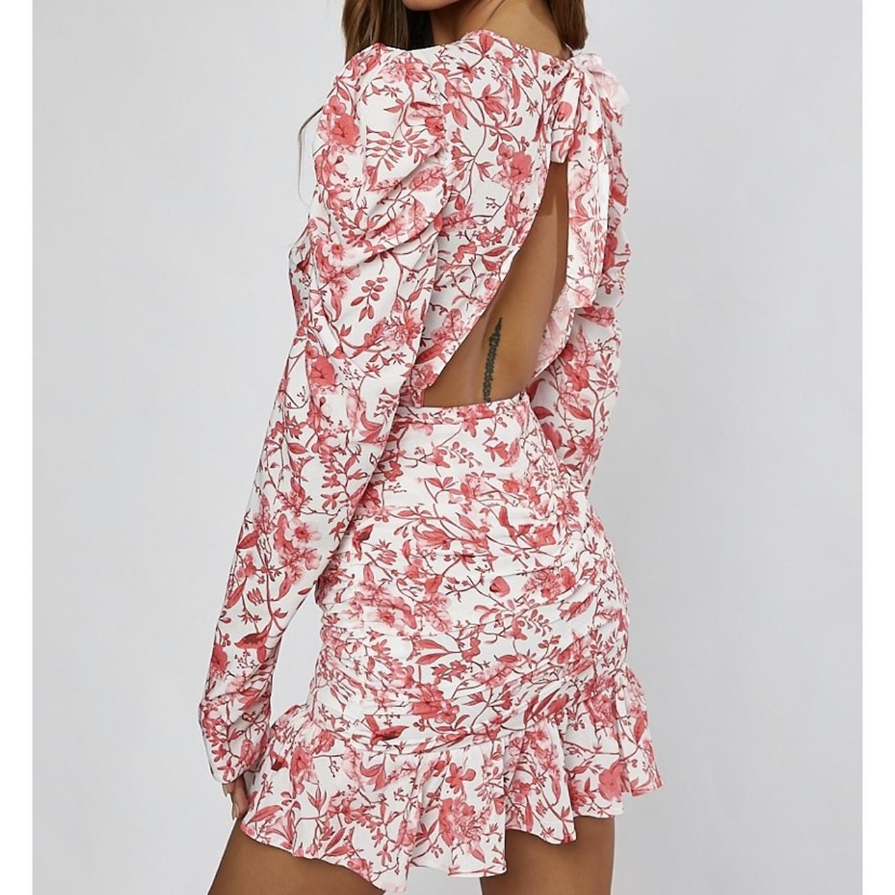 In The Style - How gorgeous does Lorna Luxe look in her 'PRACTICALLY  PERFECT' PORCELAIN ROSE MINI DRESS' 😍It's her favourite piece of the  re-launch so make sure you don't miss out