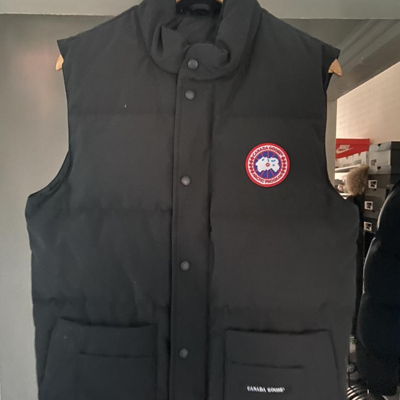 Mens gilet canada outlet goose