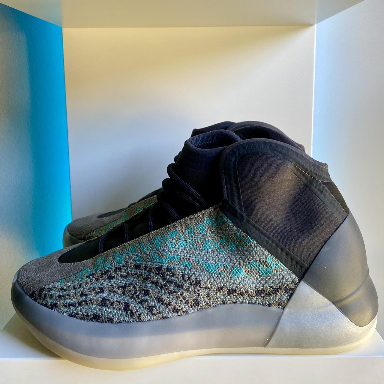 YEEZY QNTM fashion TEAL BLUE