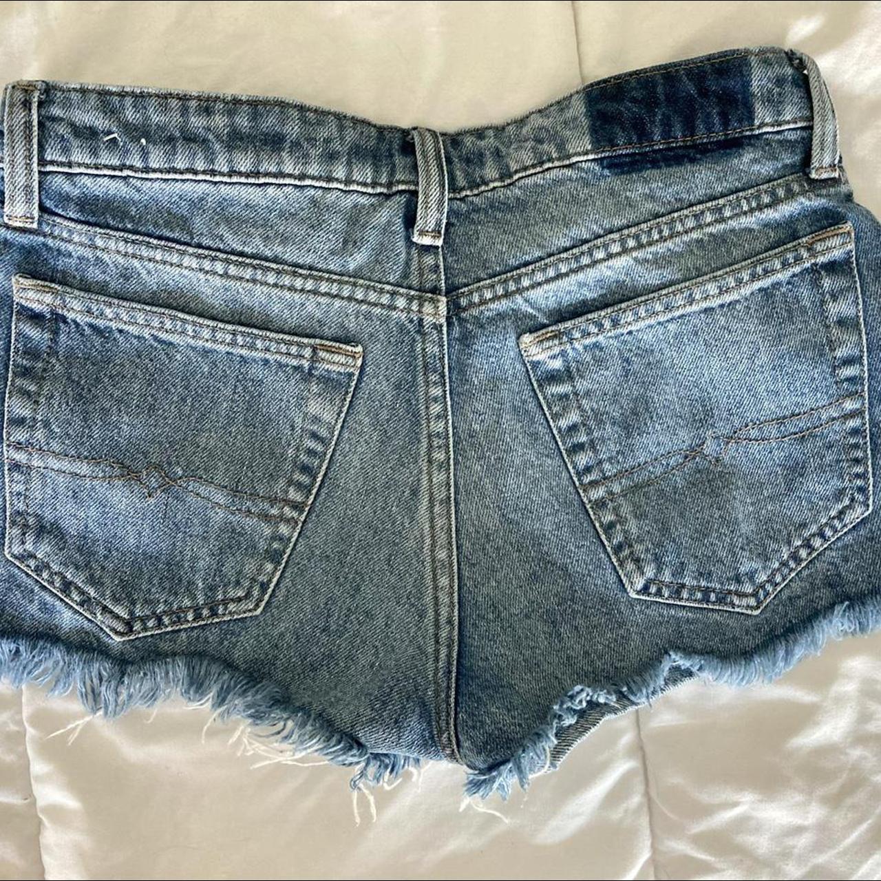 Lucky Brand low waist jean shorts #jeanshorts - Depop