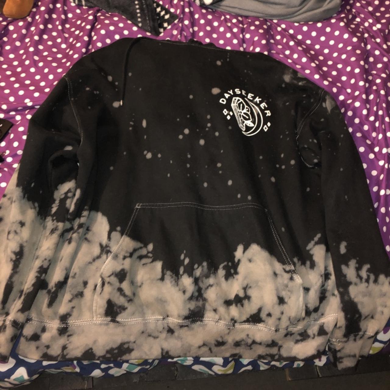 Dayseeker (dreaming is sinking , waking is rising )... Depop