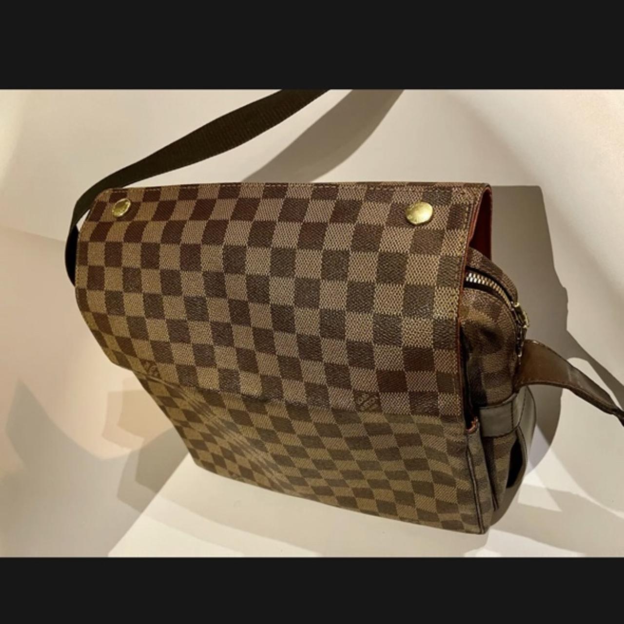 Louis Vuitton Men's Bag Depop