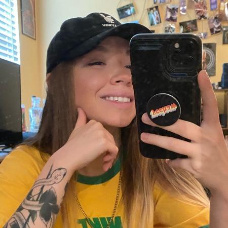 4Hunnid red 4Hunnid Members Only Depop