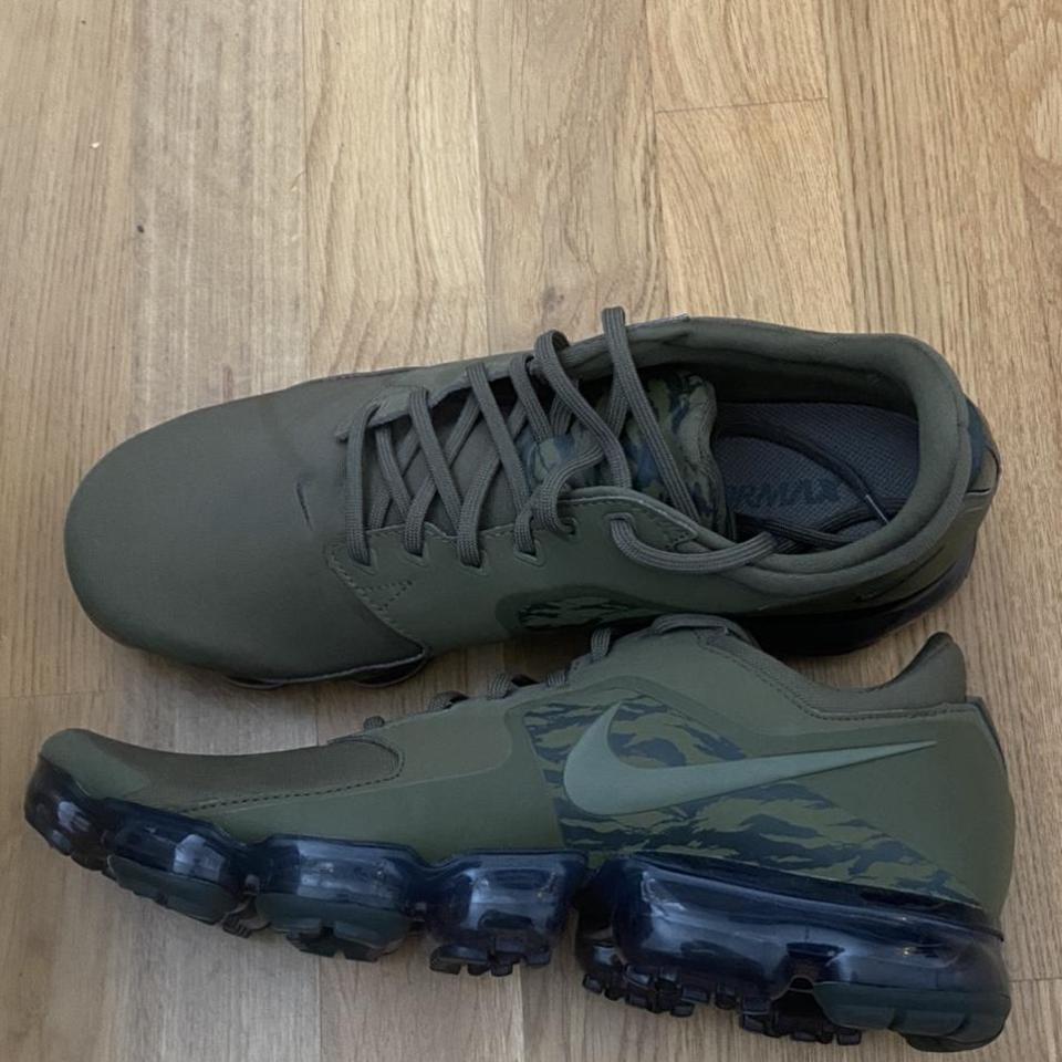 Vapormax store camo green