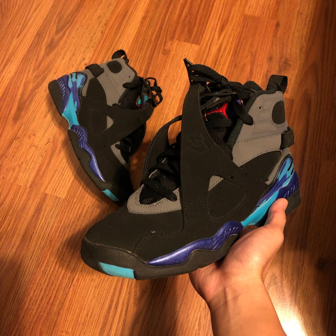 aqua 8s size 7