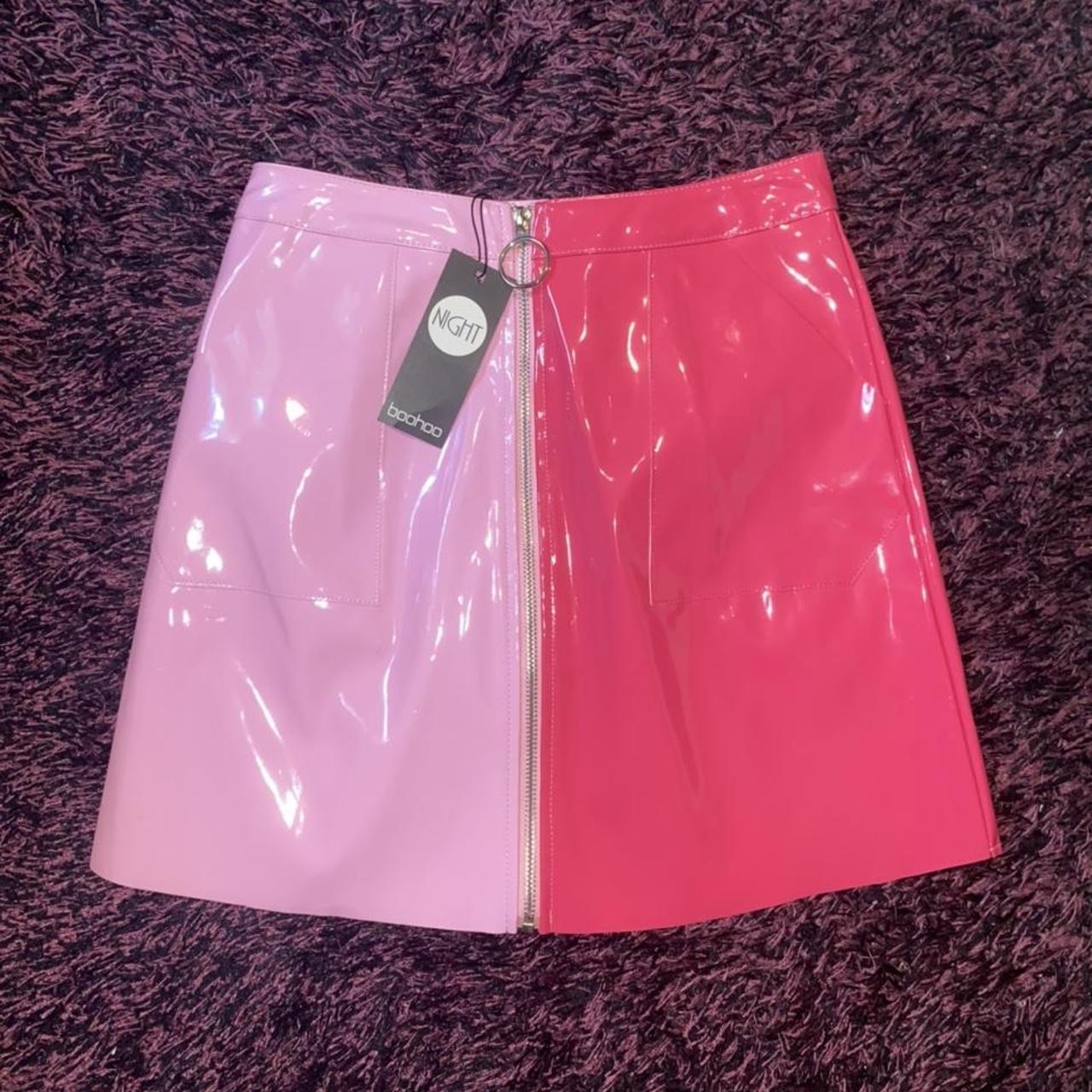 Pink vinyl pencil skirt hotsell