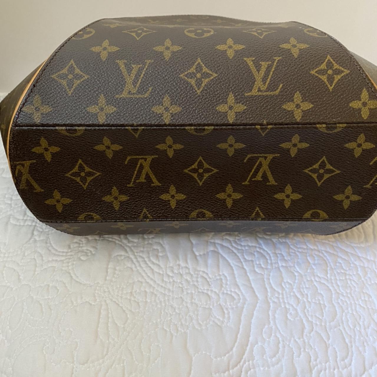 Louis Vuitton Handbag Louis Vuitton Ellipse Pm - Depop