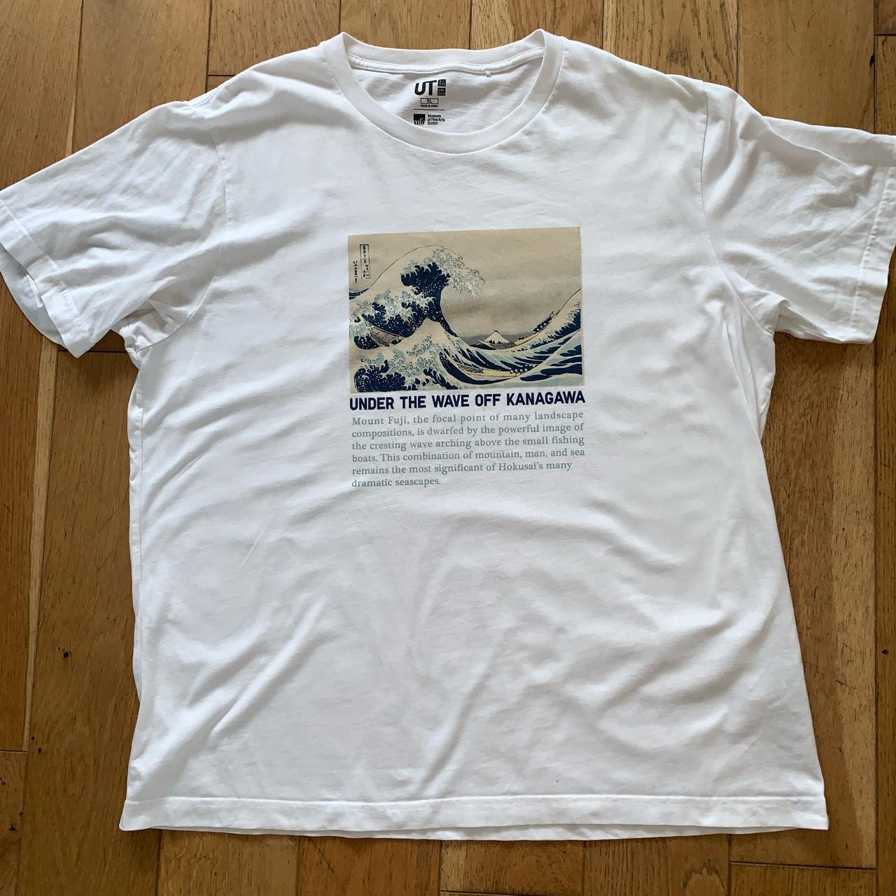 Uniqlo ‘The Great Wave off Kanagawa’ Hokusai... - Depop