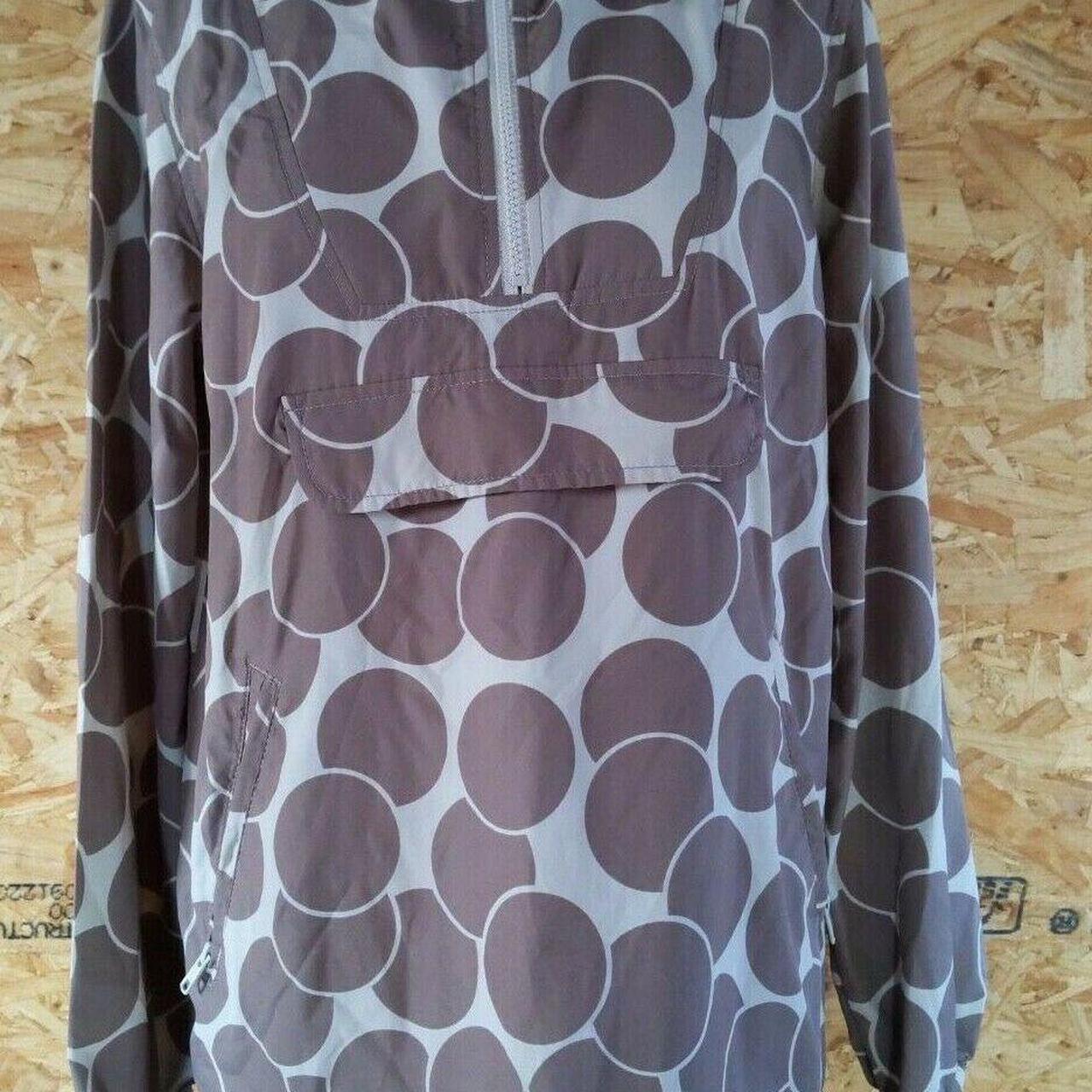 Boden Womens Rain Jacket Foldaway Cream & Mushroom... Depop