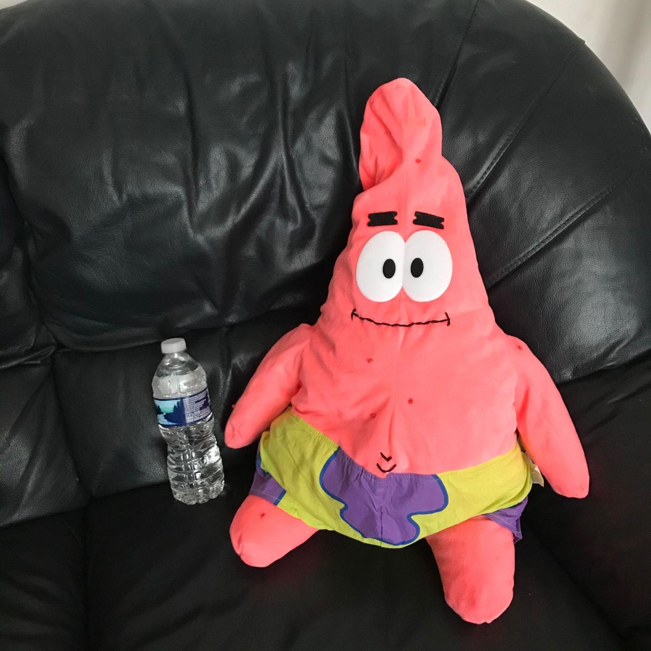 Spongebob Squarepants water bottle Size: - Depop