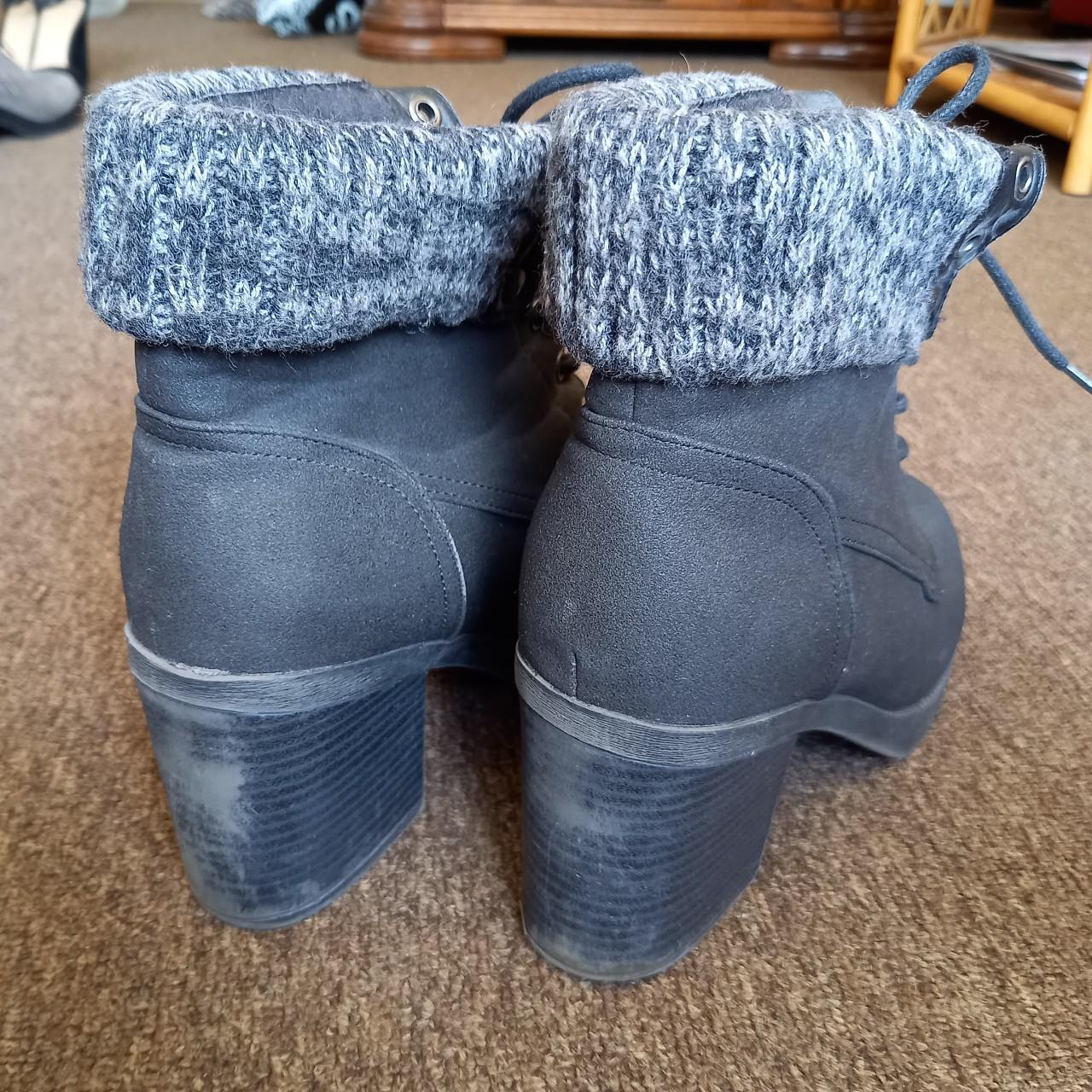 New Look Women's Black Boots Depop