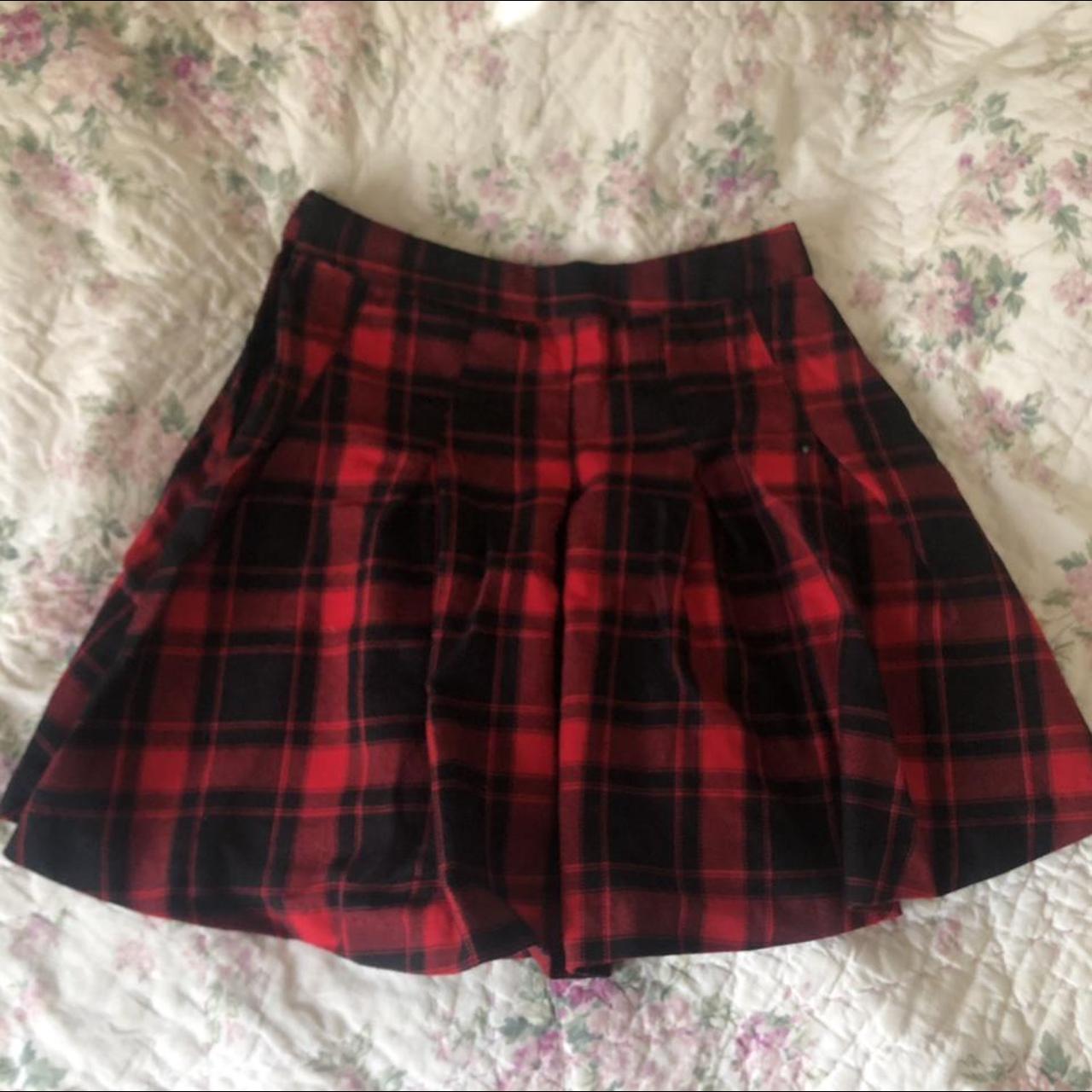 Red/Black Plaid Mini skirt ️ -size 4 -zipper and... - Depop