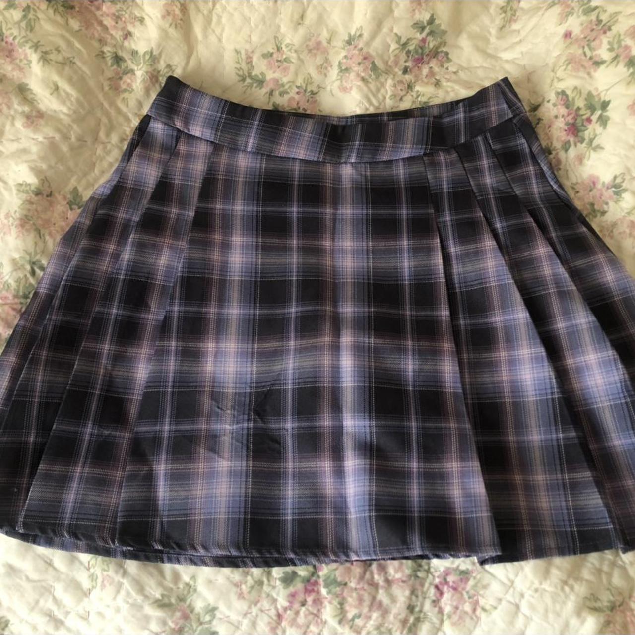 Purple plaid Purple mini skirt💜 -size small but fits... - Depop