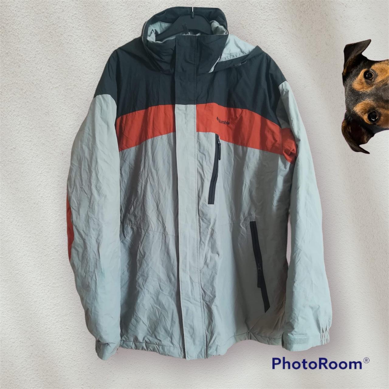 Columbia raincoat Size XXL true to size Great... Depop