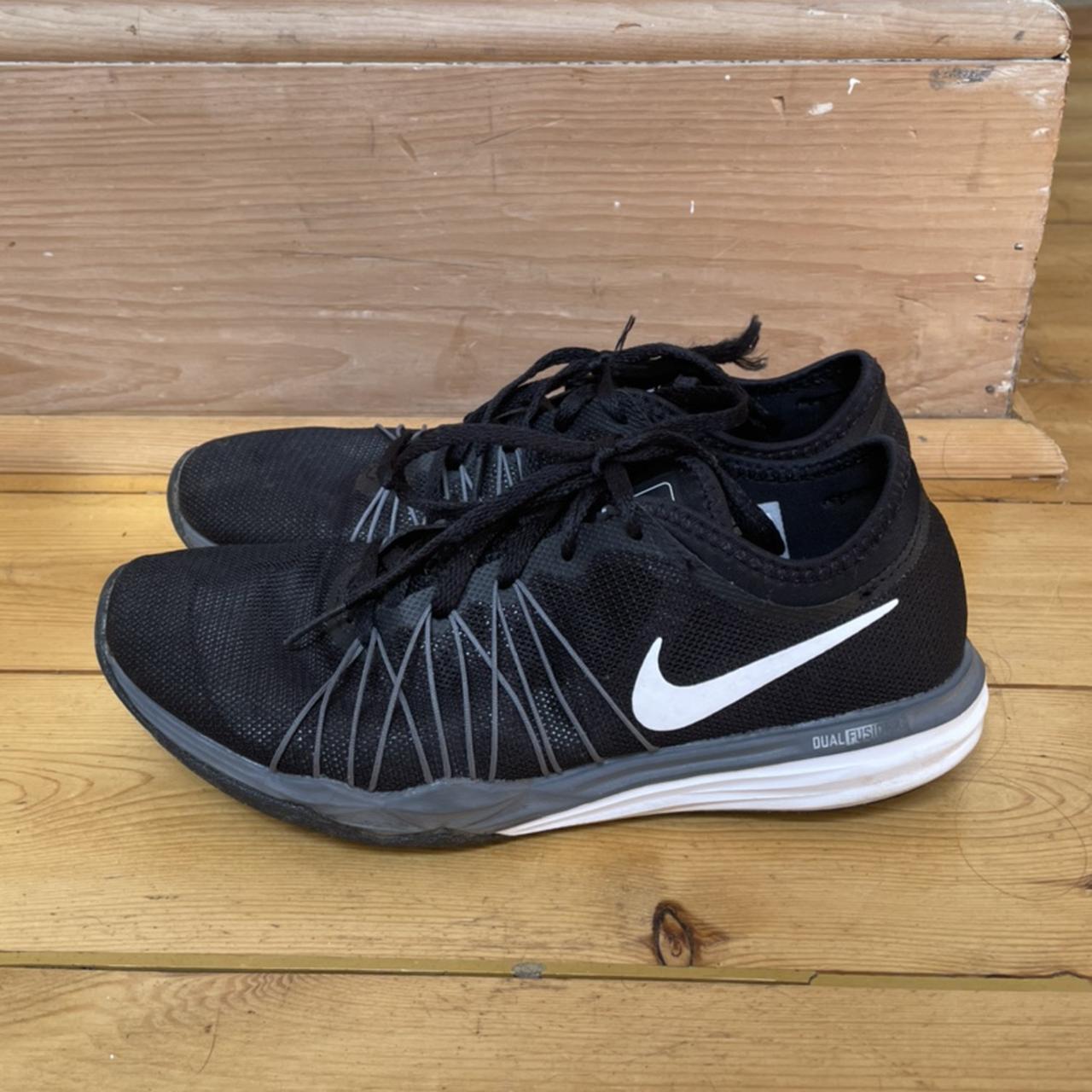nike dual fusion hit women's