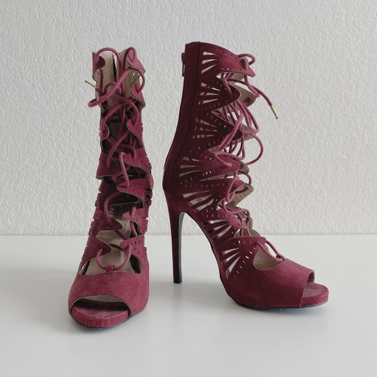 Maroon stilettos store