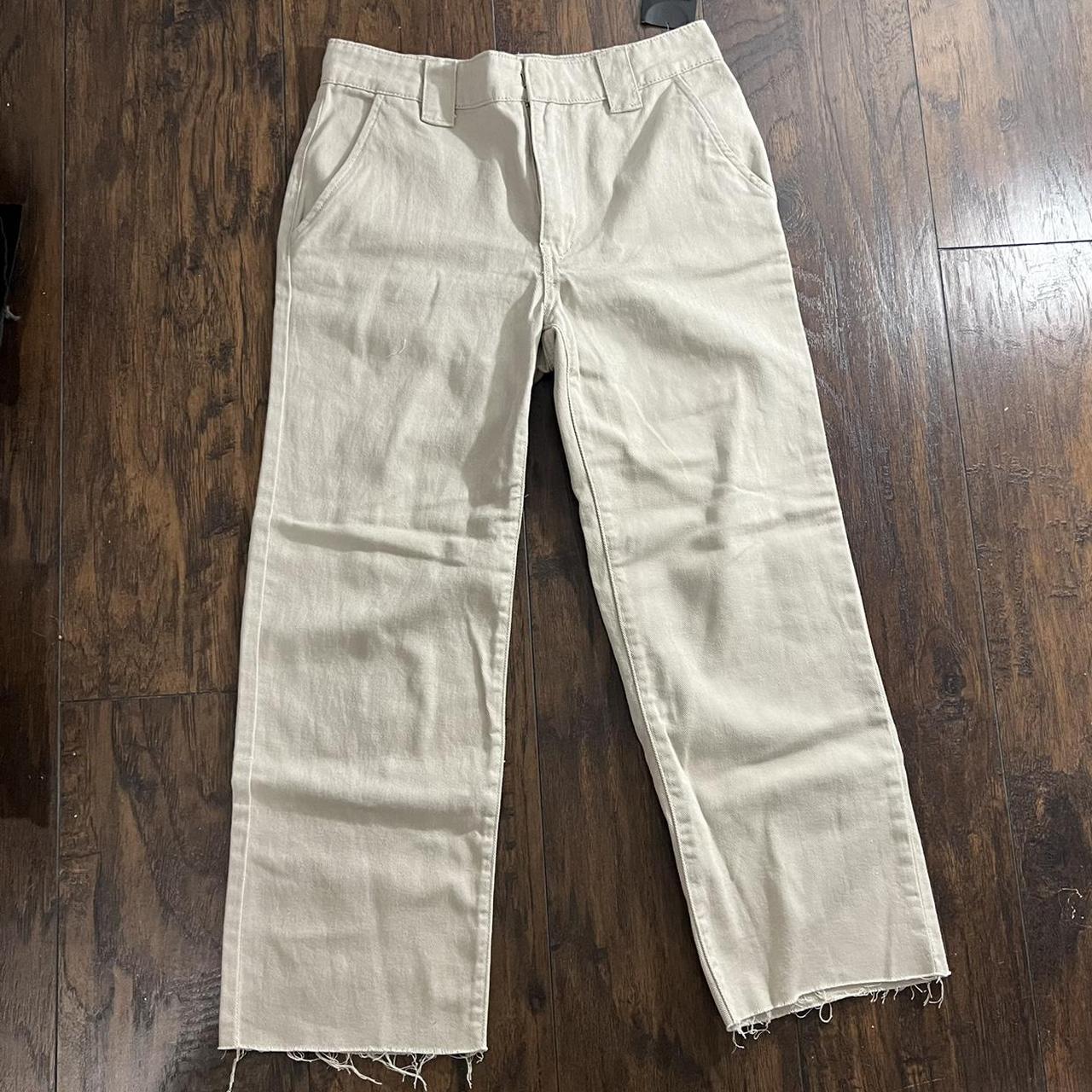 Forever 21 Women's Cream and White Trousers | Depop