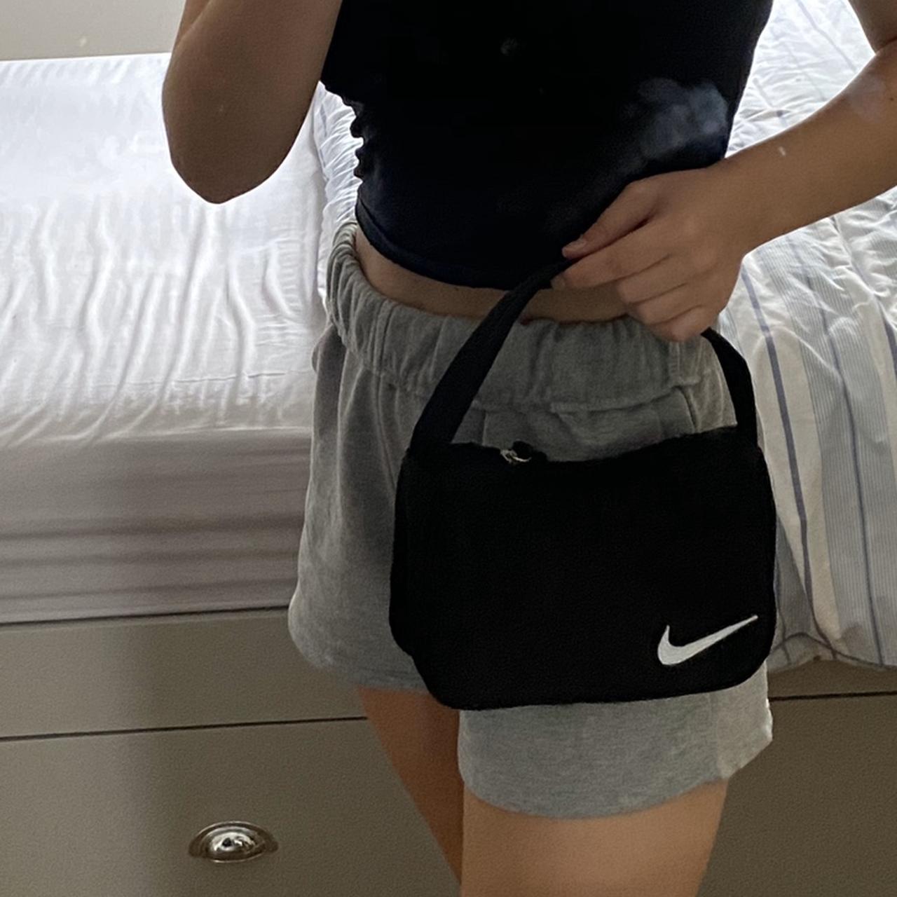 nike short sportswear