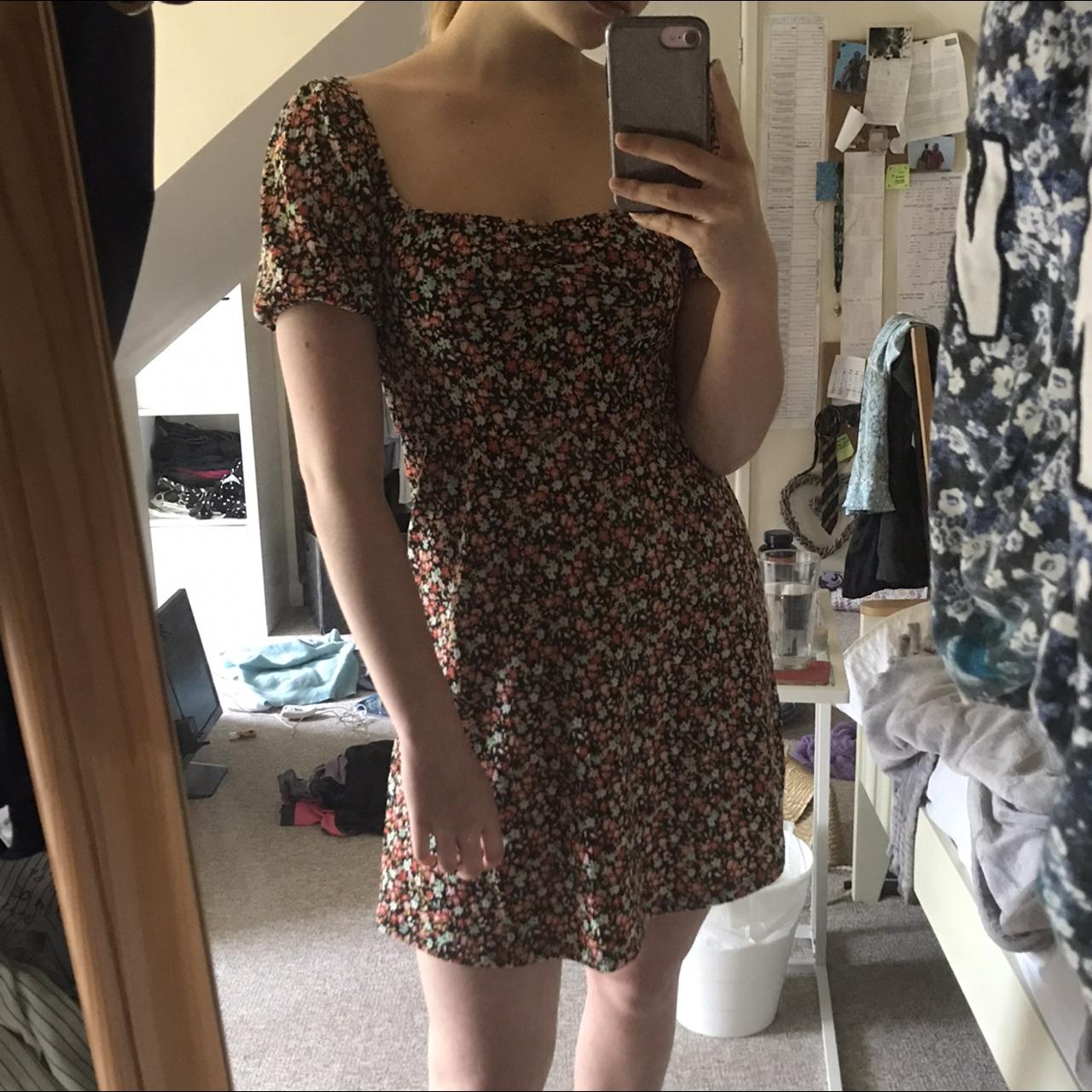 pull and bear ditsy floral dress