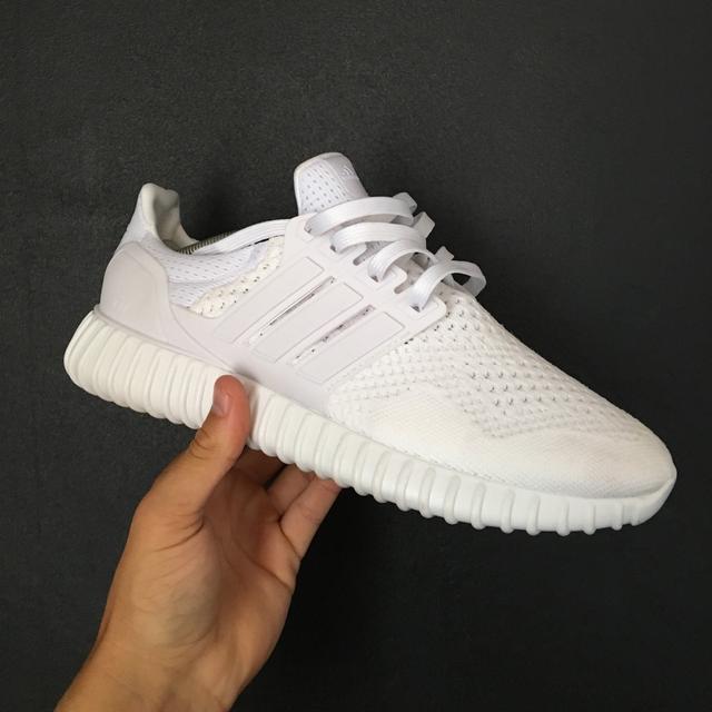 Adidas ultra shop boost yeezy sole