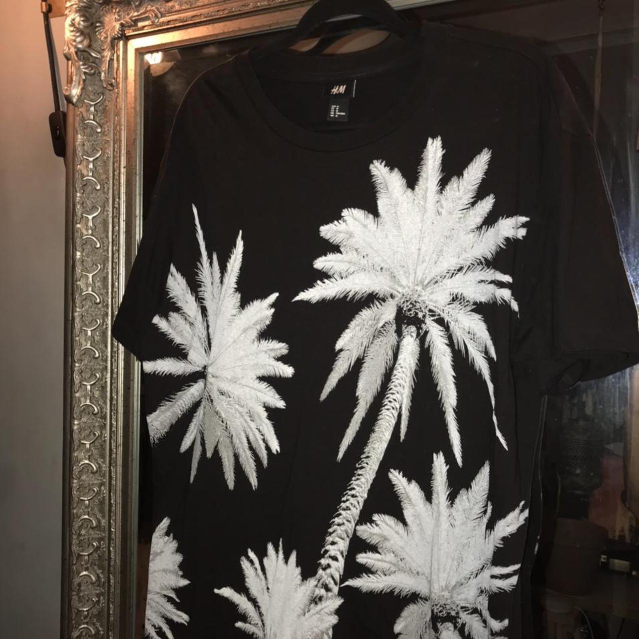 Handm Palm Tree Print T Shirt Size Medium Condition Depop