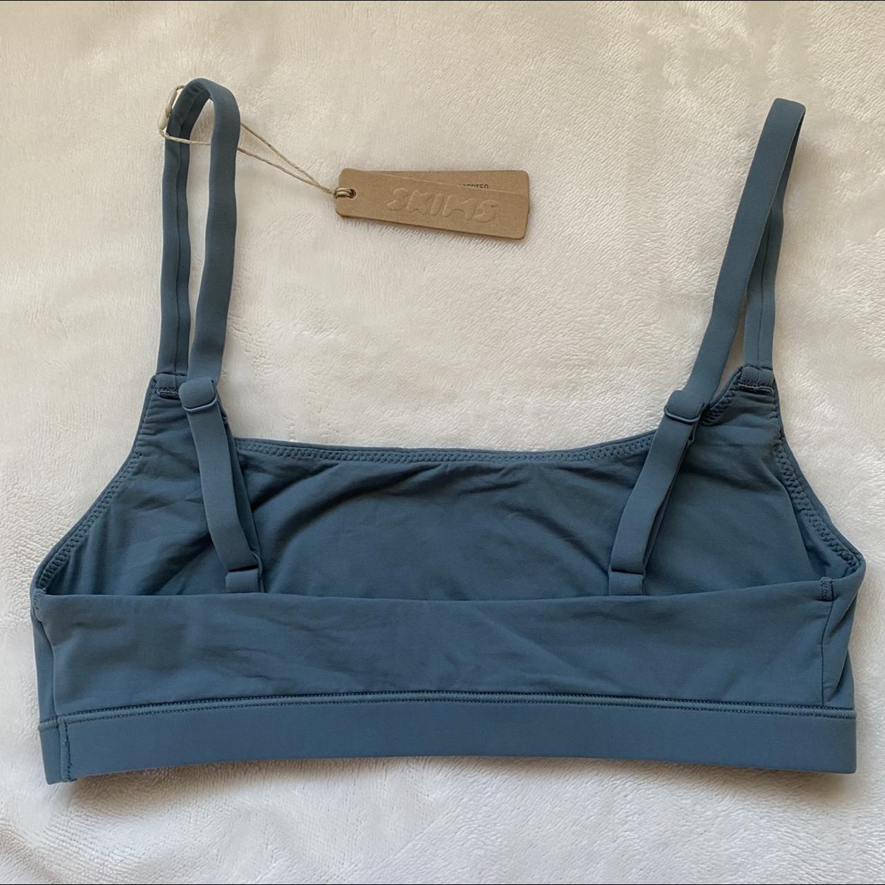 SKIMS fits everybody scoop neck bra brand new with - Depop