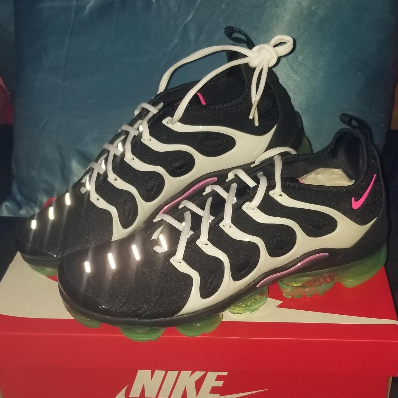 vapormax plus lemon lime foot locker