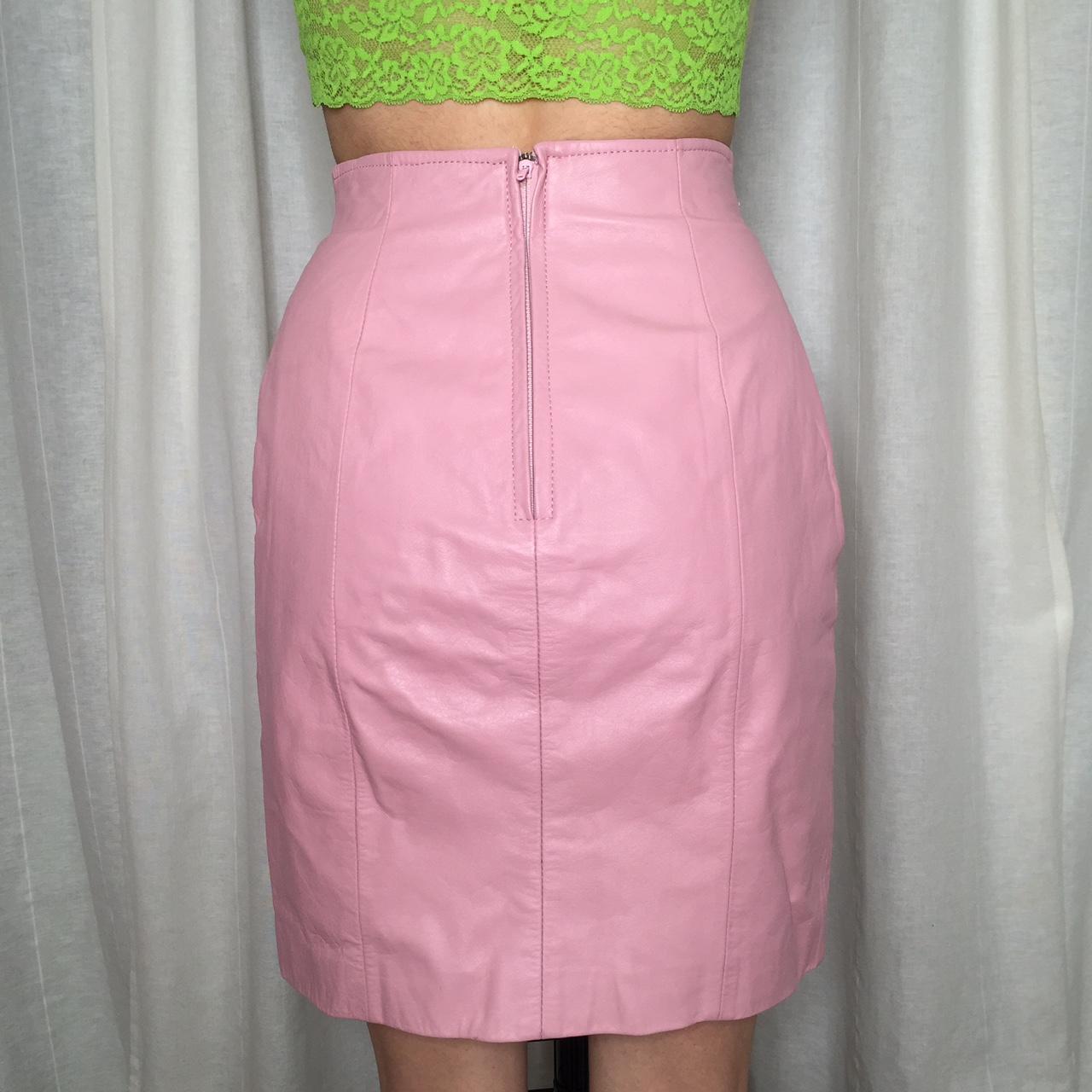 Women's Pink Skirt (2)