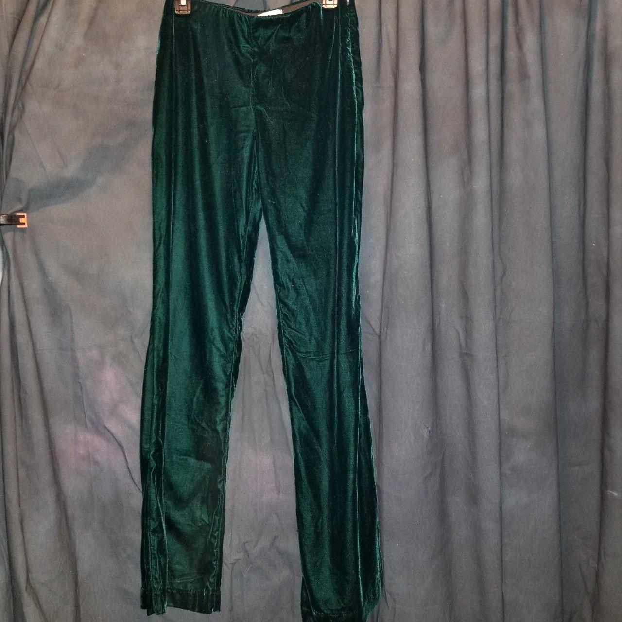 H&m on sale velvet pants