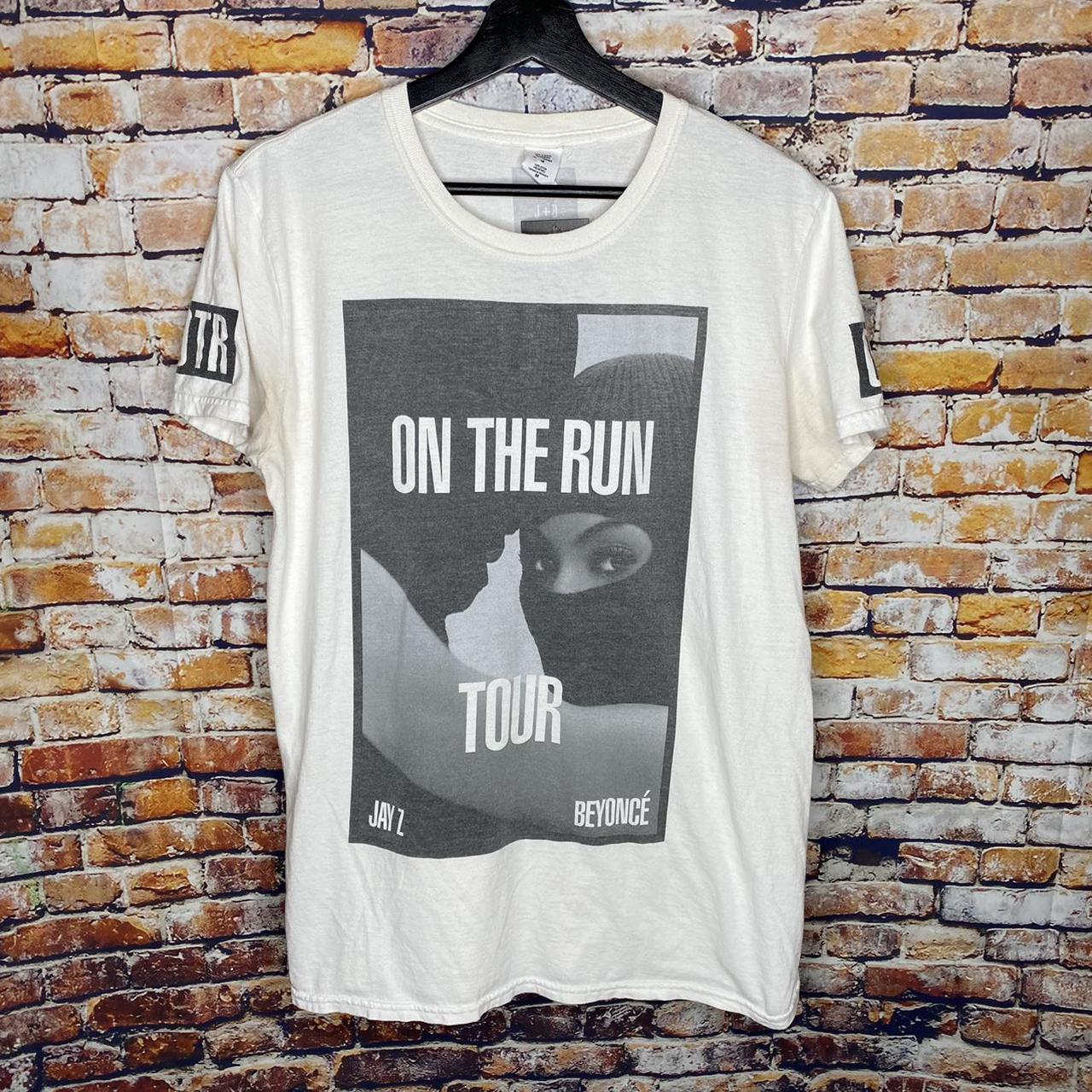 Beyoncé & Jay Z On The Run Tour 2014 T Shirt Size:... - Depop