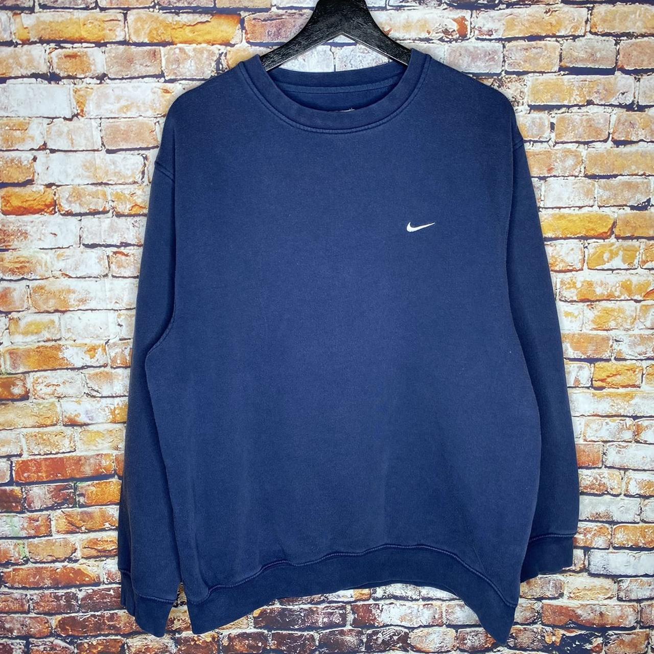 nike vintage crewneck depop