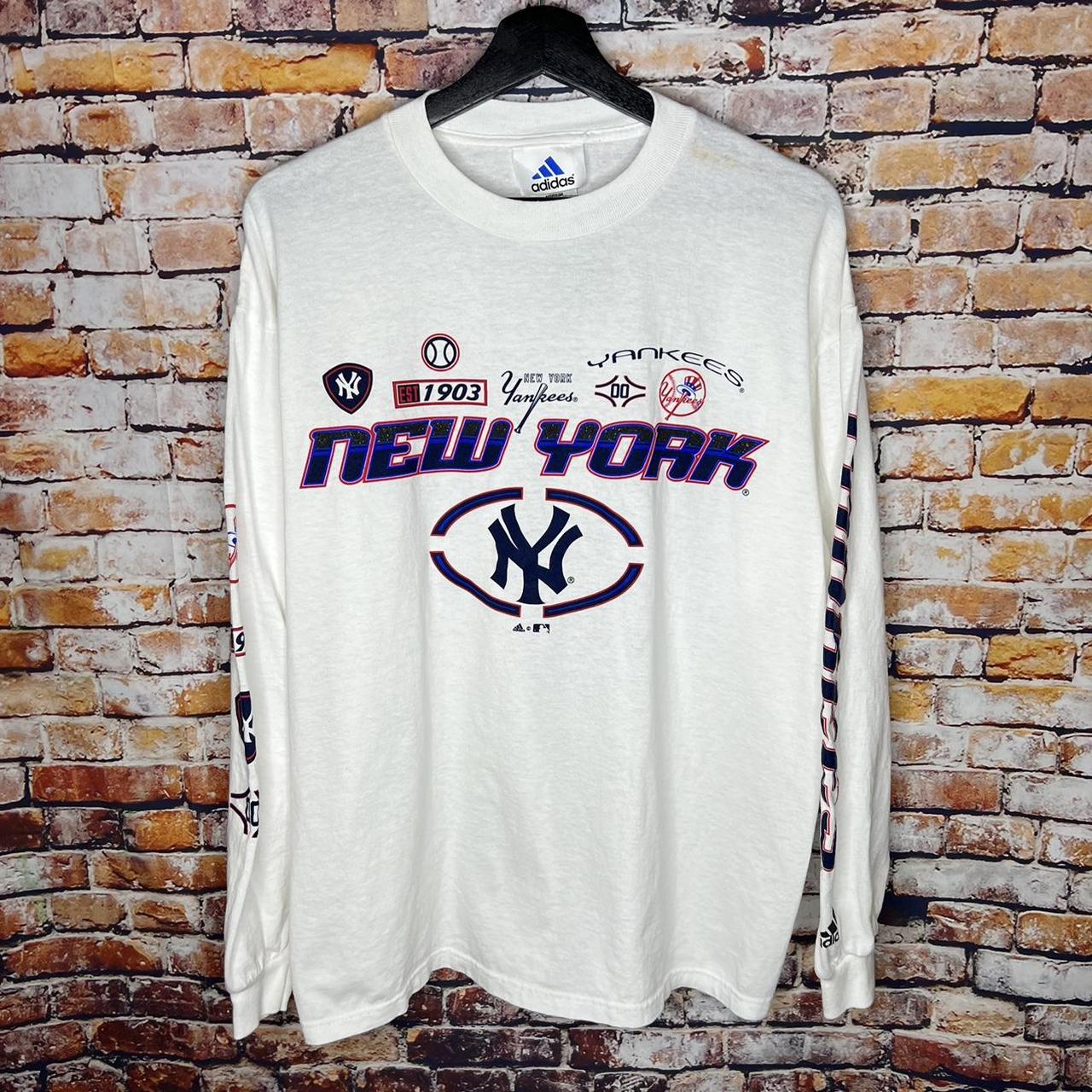 Vintage 2000 New York Yankees long sleeve T-shirt by - Depop