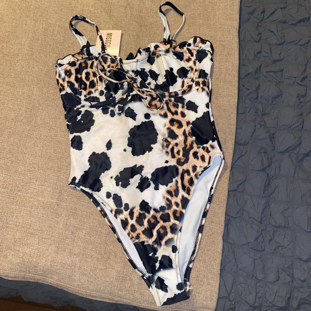 Leopard print swimsuit from missguided, size 8.... - Depop