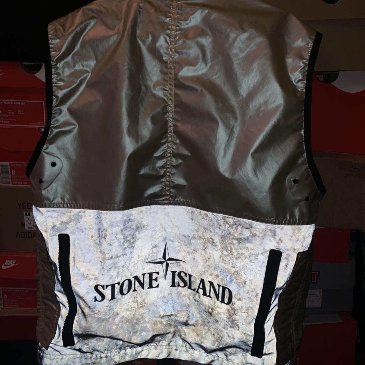 Stone island hot sale iridescent gilet