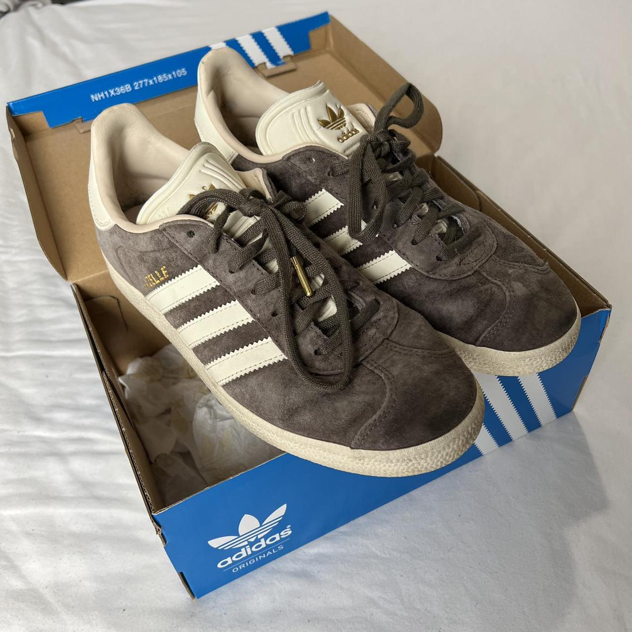 adidas gazelles khaki green