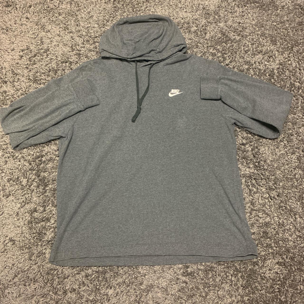 Nike Hoodie w/ Stitched Logo 🔘 Size L Fits M Depop
