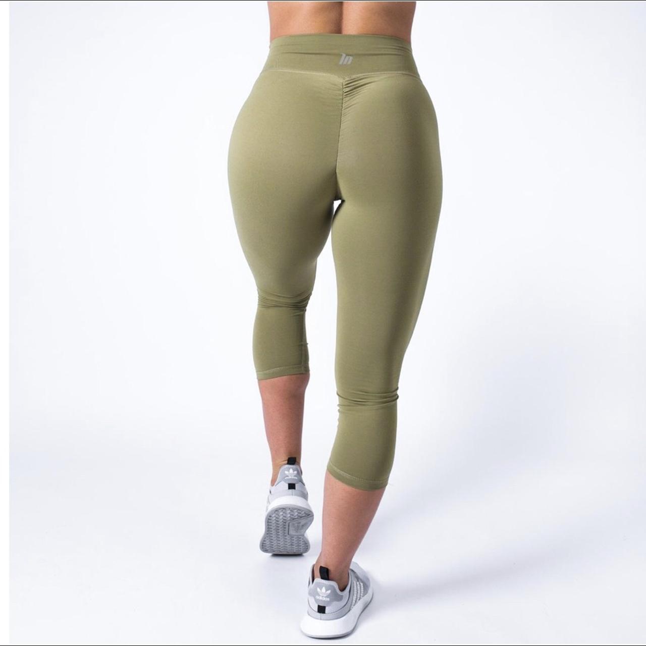 Muscle nation 7 8 khaki leggings Scrunch bum size Depop