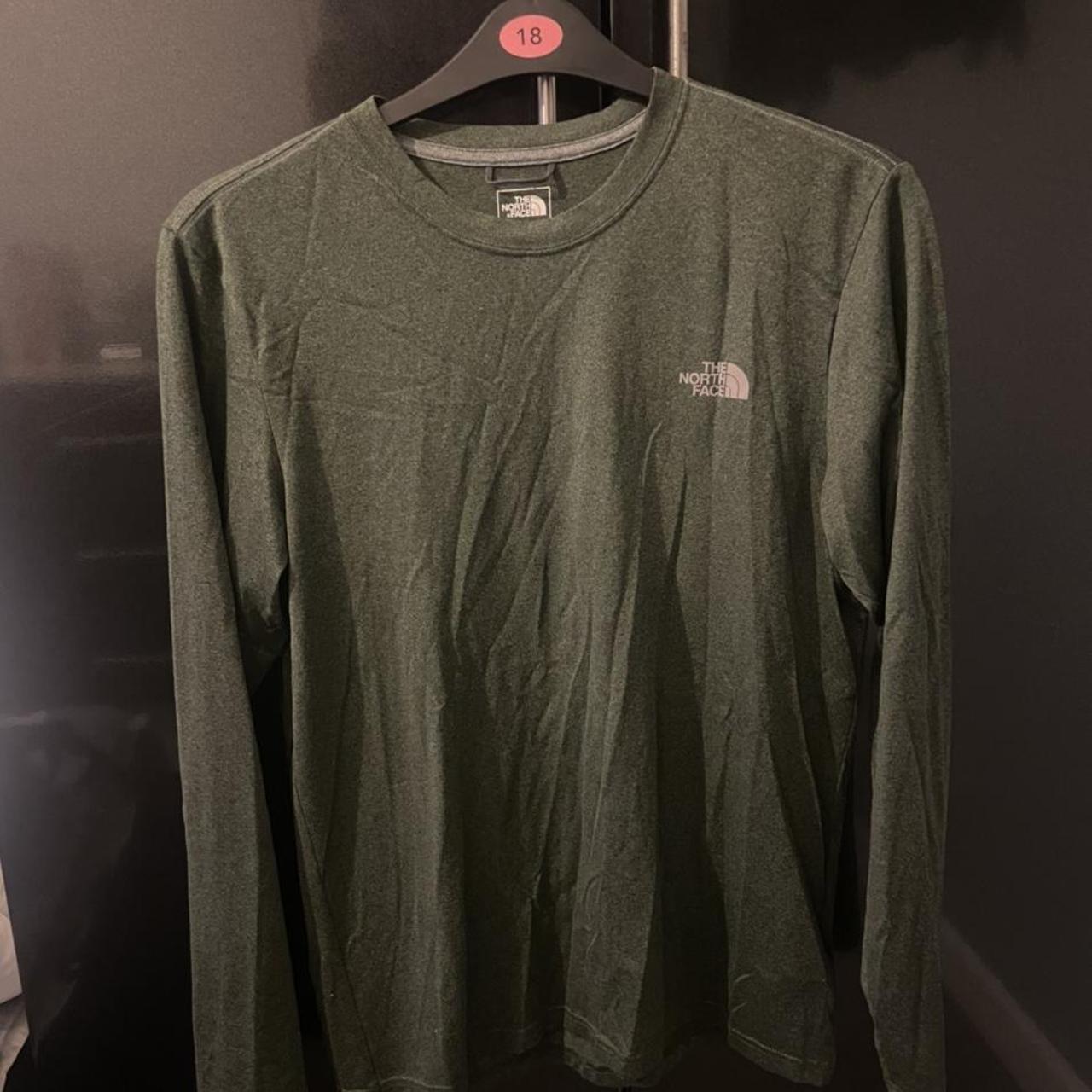 The North Face Men S Green T Shirt Depop