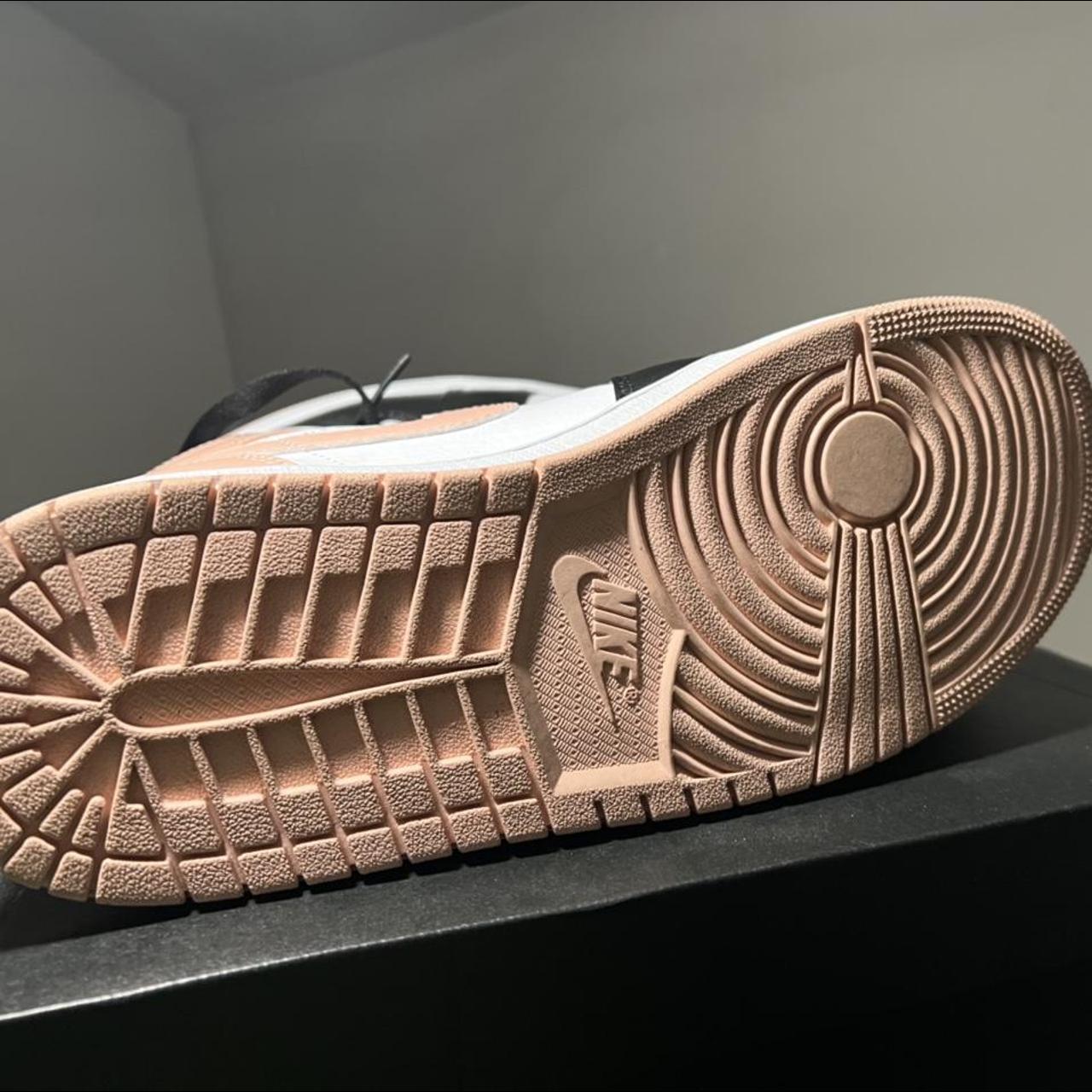 crimson tint jordan mid