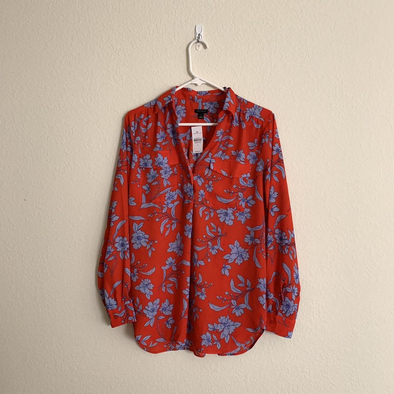 ANN TAYLOR [BRAND NEW] Vibrant floral blouse Size:... - Depop