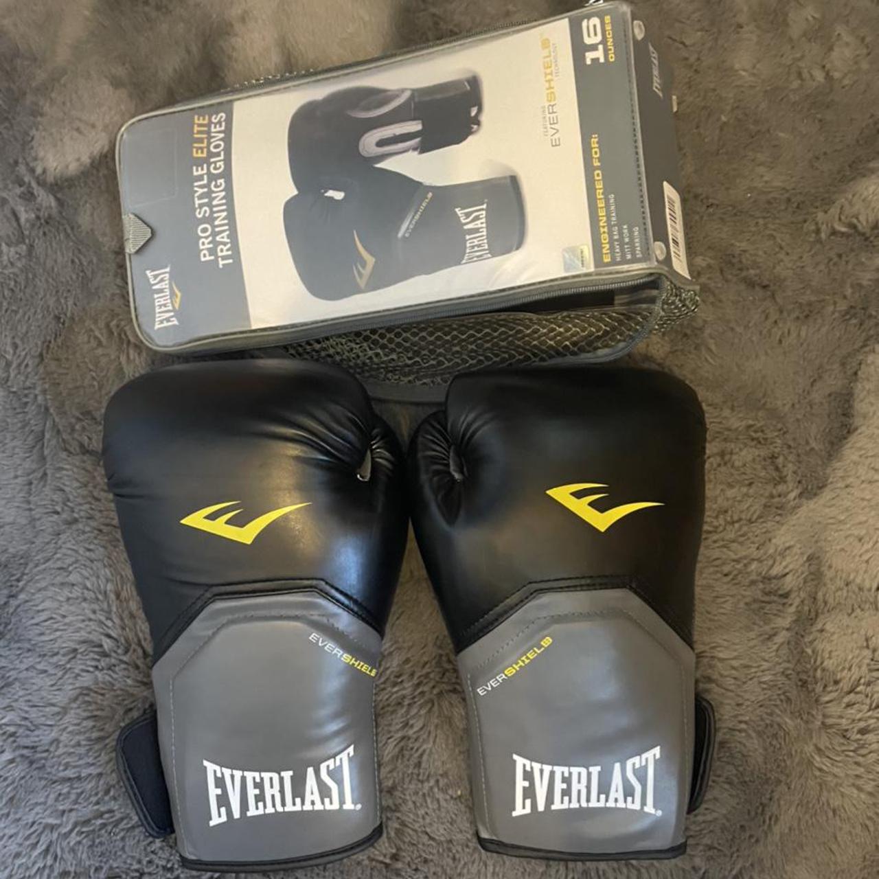  Everlast Pro Style Elite Training Boxing Gloves Depop