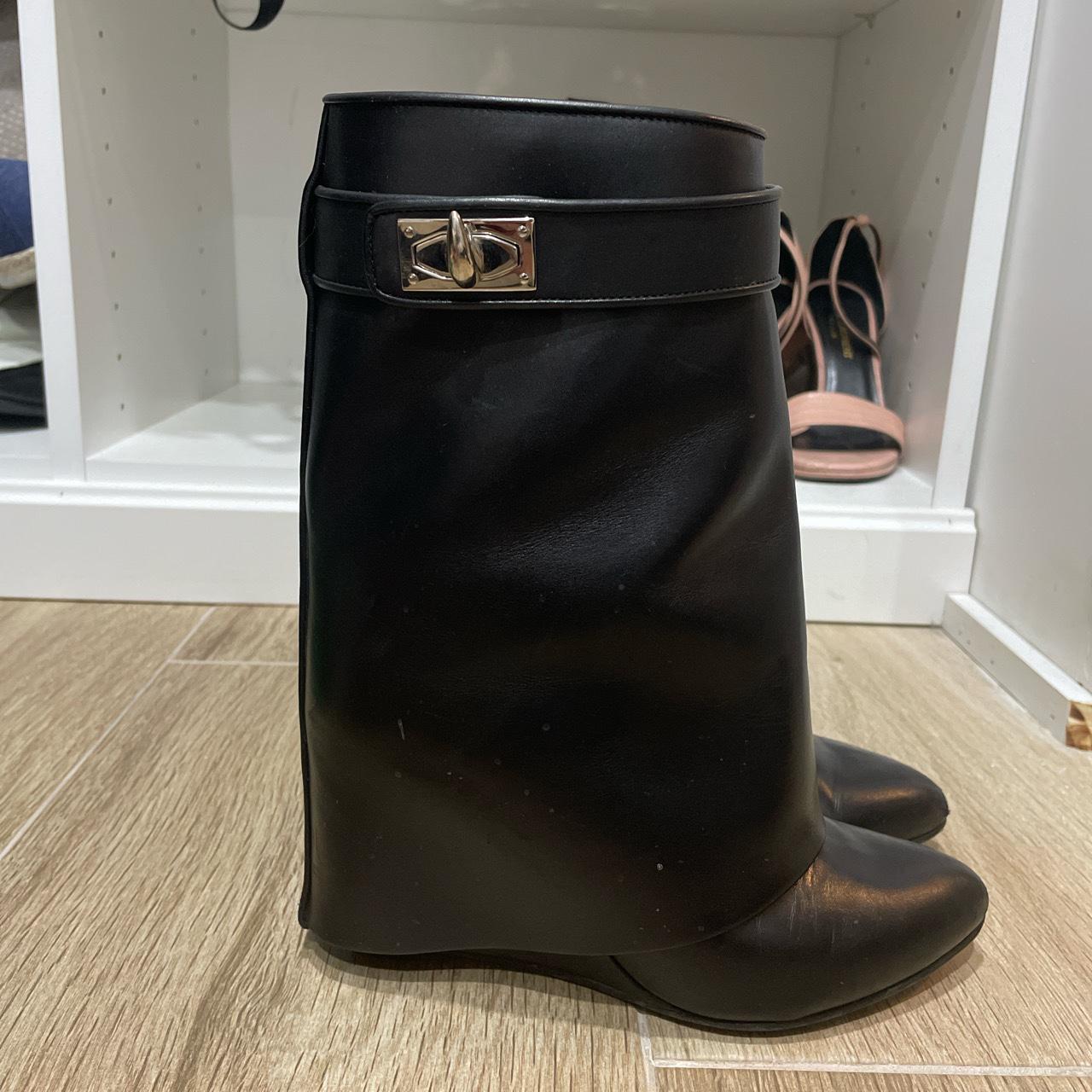 Givenchy Sharklock fold over boot mid 6.5