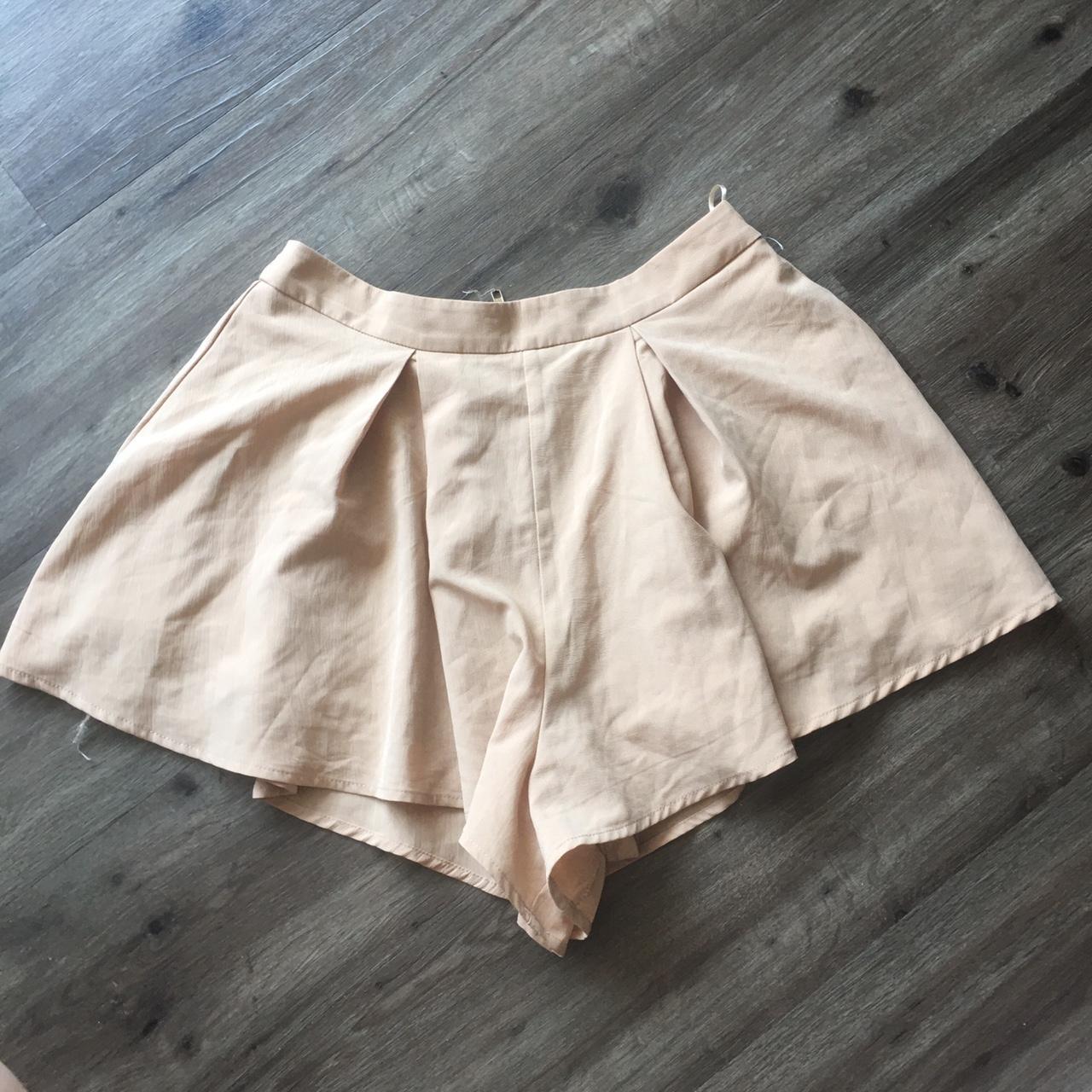 Akira shorts that look like a cute circle skirt on... - Depop