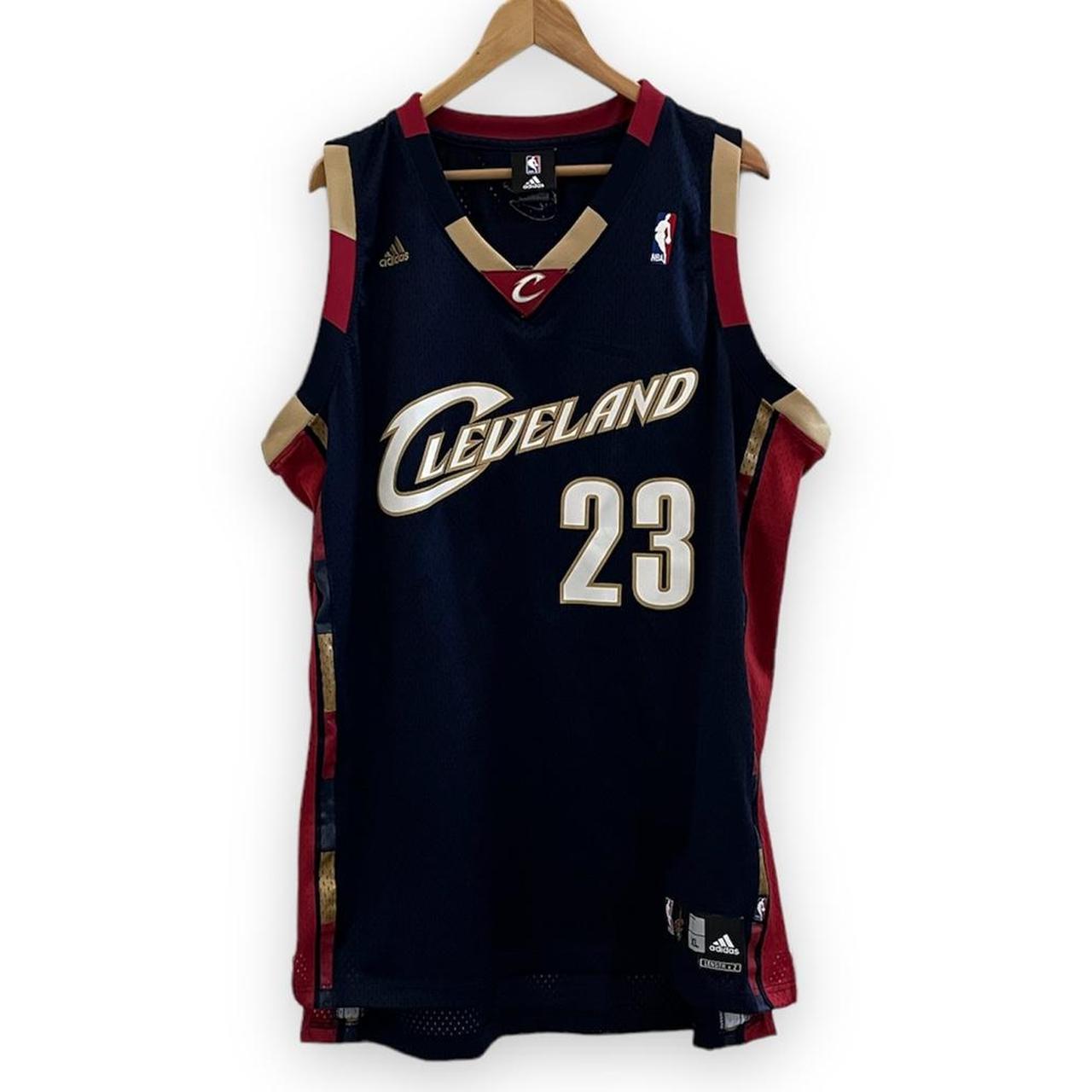 Men's Cleveland Cavaliers LeBron James adidas Navy Player Swingman Jersey